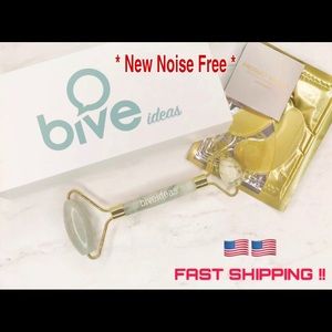 Jade roller face skin care beauty collagen women's